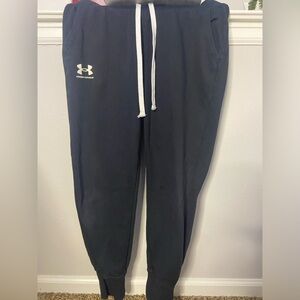 Lightly worn, black, women’s large